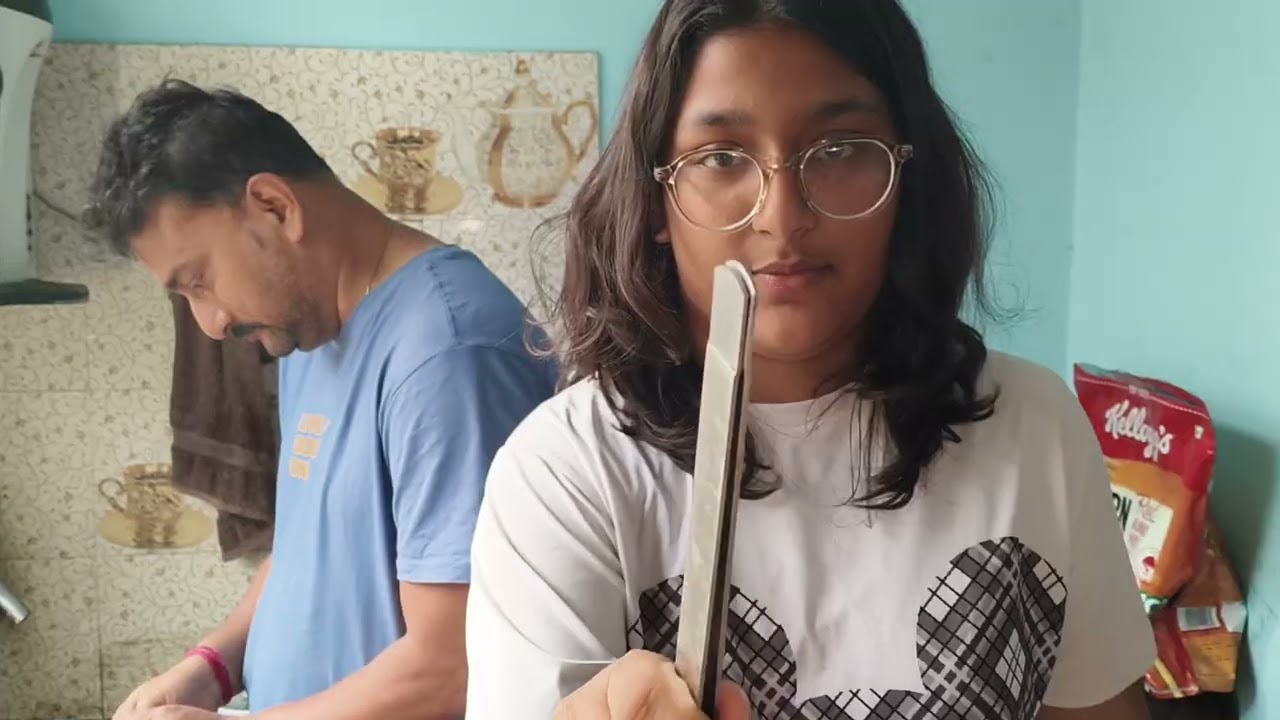 Oli ja suru korlo 😂😂 aj barite choleche pitha porbo 😊❤️