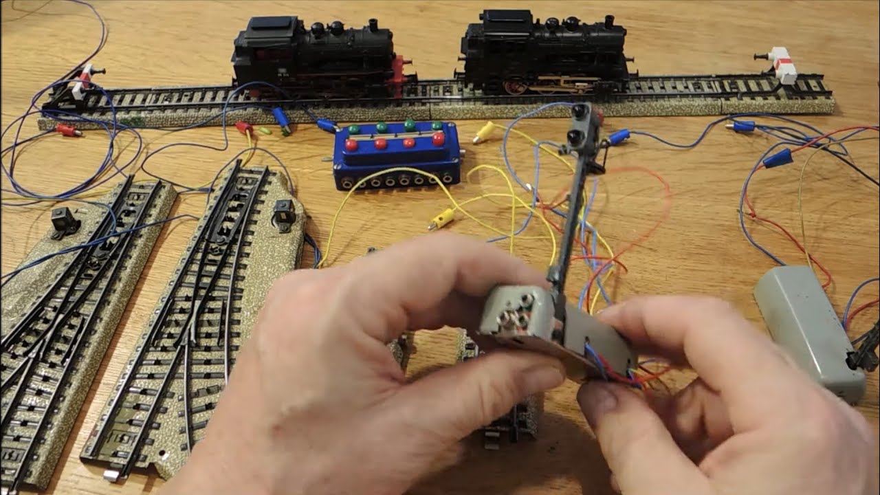Märklin analog -  2 Züge eine Strecke - automatischer Wechsel