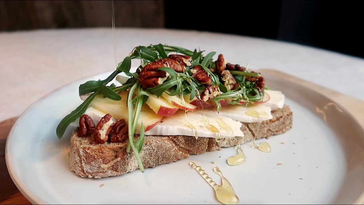 Apple & Brie open Sandwich Recipe | how to make open sandwich | brunch ideas