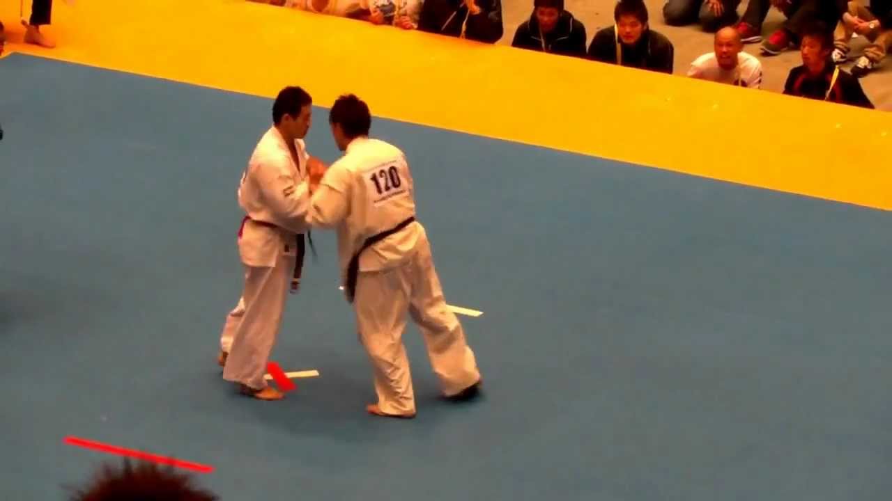 44 Абсолютный Чемпионат Японии по Киокушин Каратэ. Полуфинал.