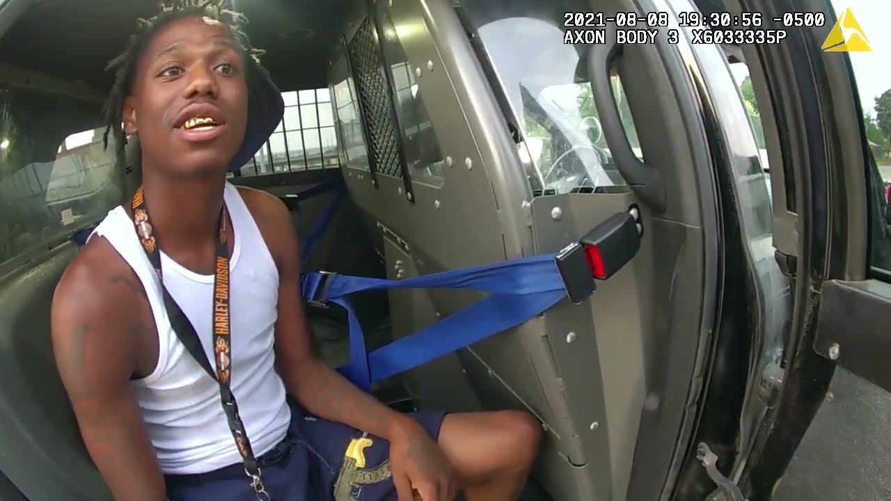 Body camera video: Dirul Chaplin red light violation, 8-8-2021 | FOX6 News Milwaukee