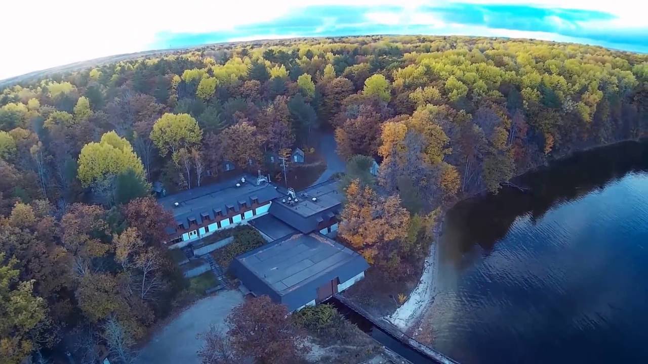 Upair one fall flight over Douglas Lake