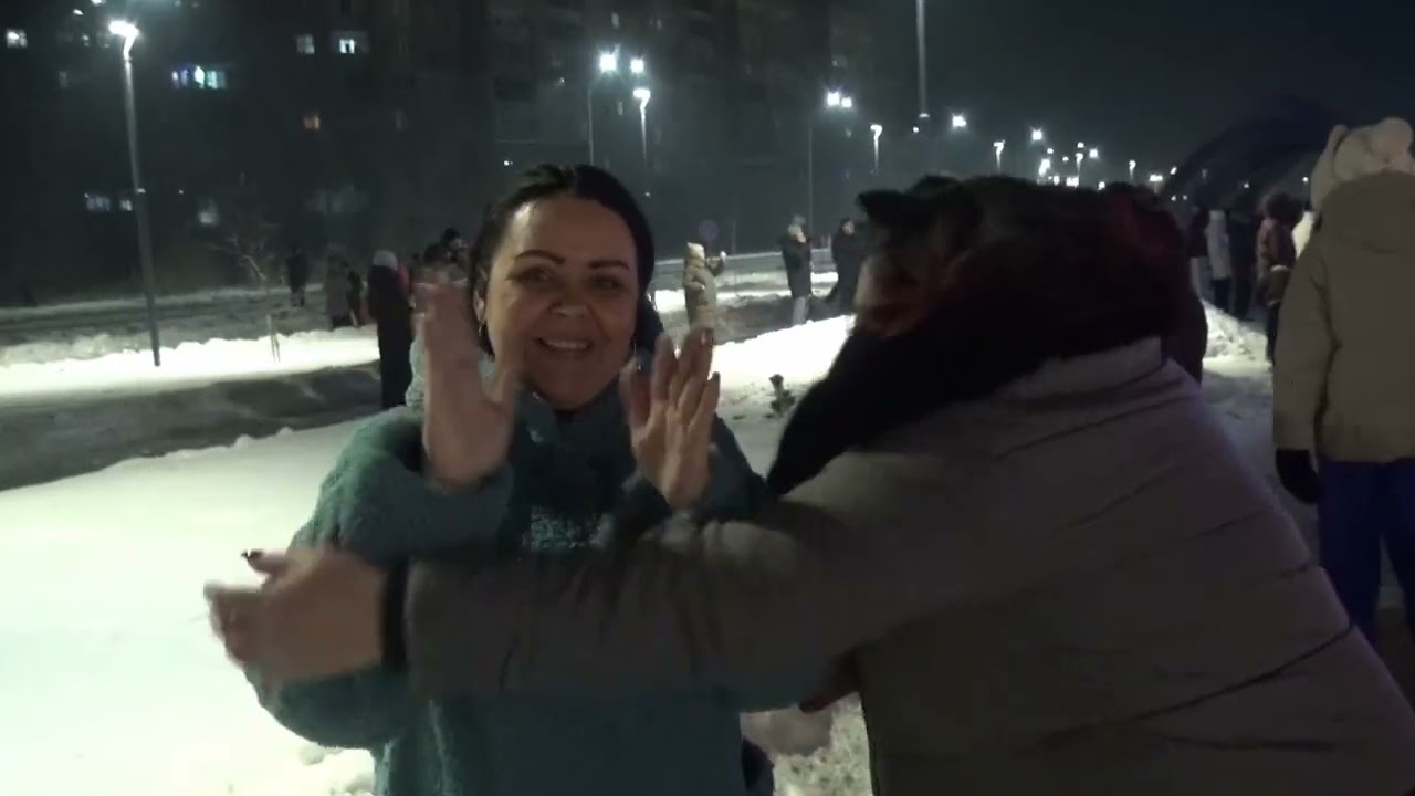 Встречаем Новый 2026 год на Набережной Ульбы (Астана) и во дворе на ул. Б. Александрова (Красина)