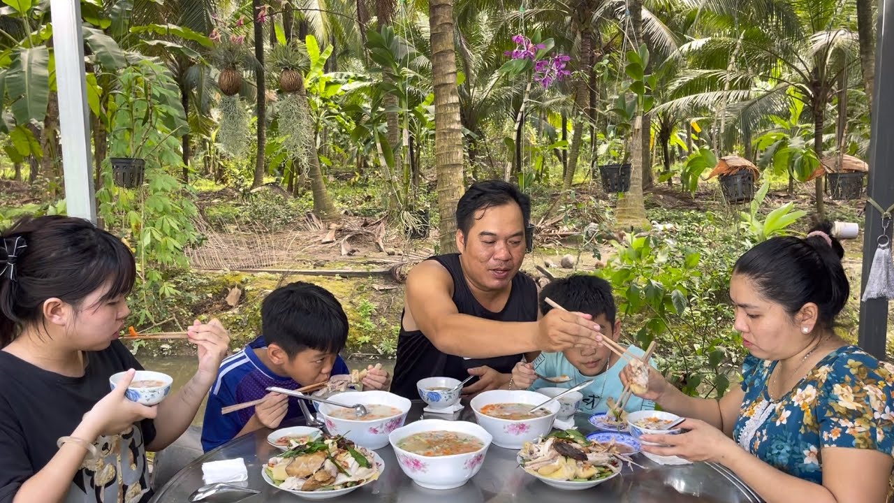 Gà Mái Đẻ Nấu Cháo Bóp Gỏi Rau Nhúc-Vui Mừng Khi Được Ông Bà Cô Chú Thương Đặt Hàng Khá Nhiều|Atml