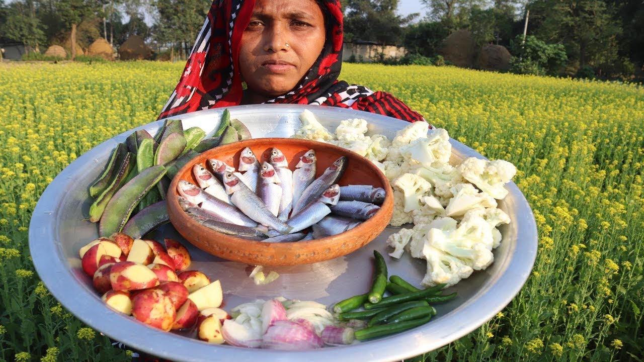 FARM FRESH Bean and Cauliflower Recipe in My Village Cooking Fresh Cauliflower Healthy Village Food