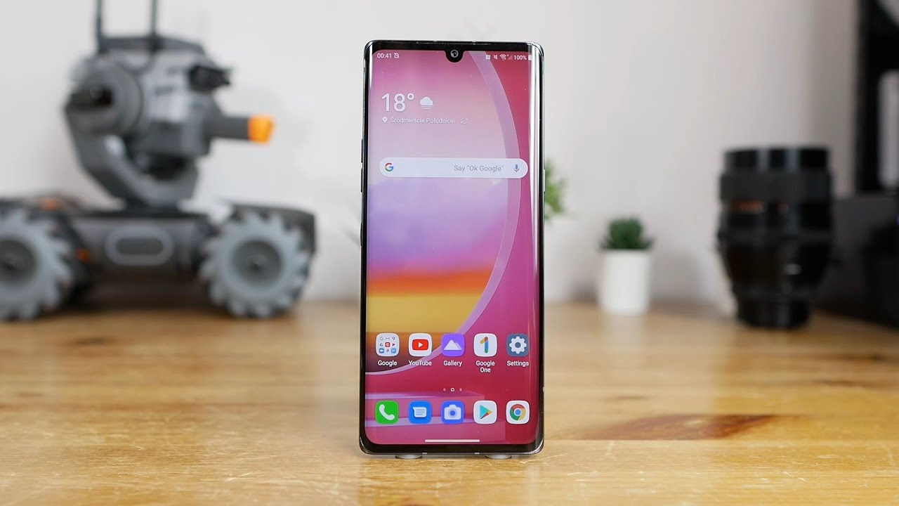 LG Velvet unboxing and hands on