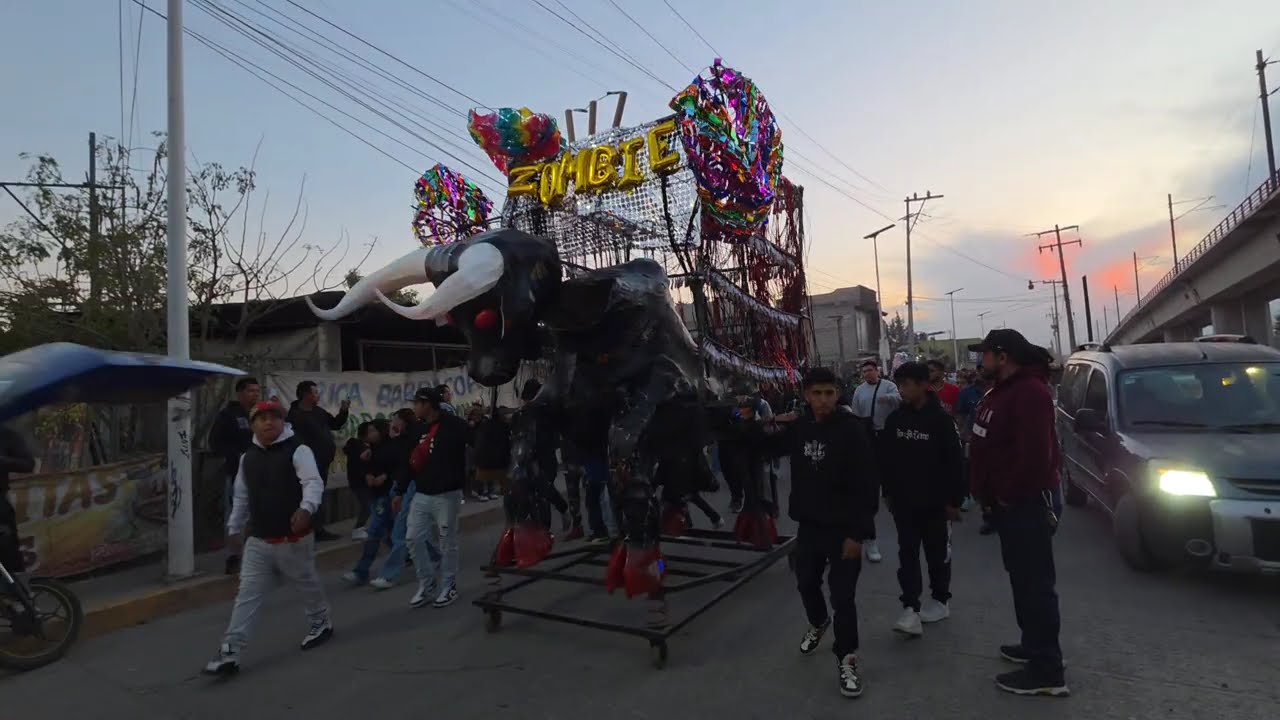 RECORRIDO Y QUEMA DE TOROS PIROTÉCNICOS EN HONOR A LA VIRGEN DE SAN JUAN DE LOS LAGOS 2/2/2026 (1/2)