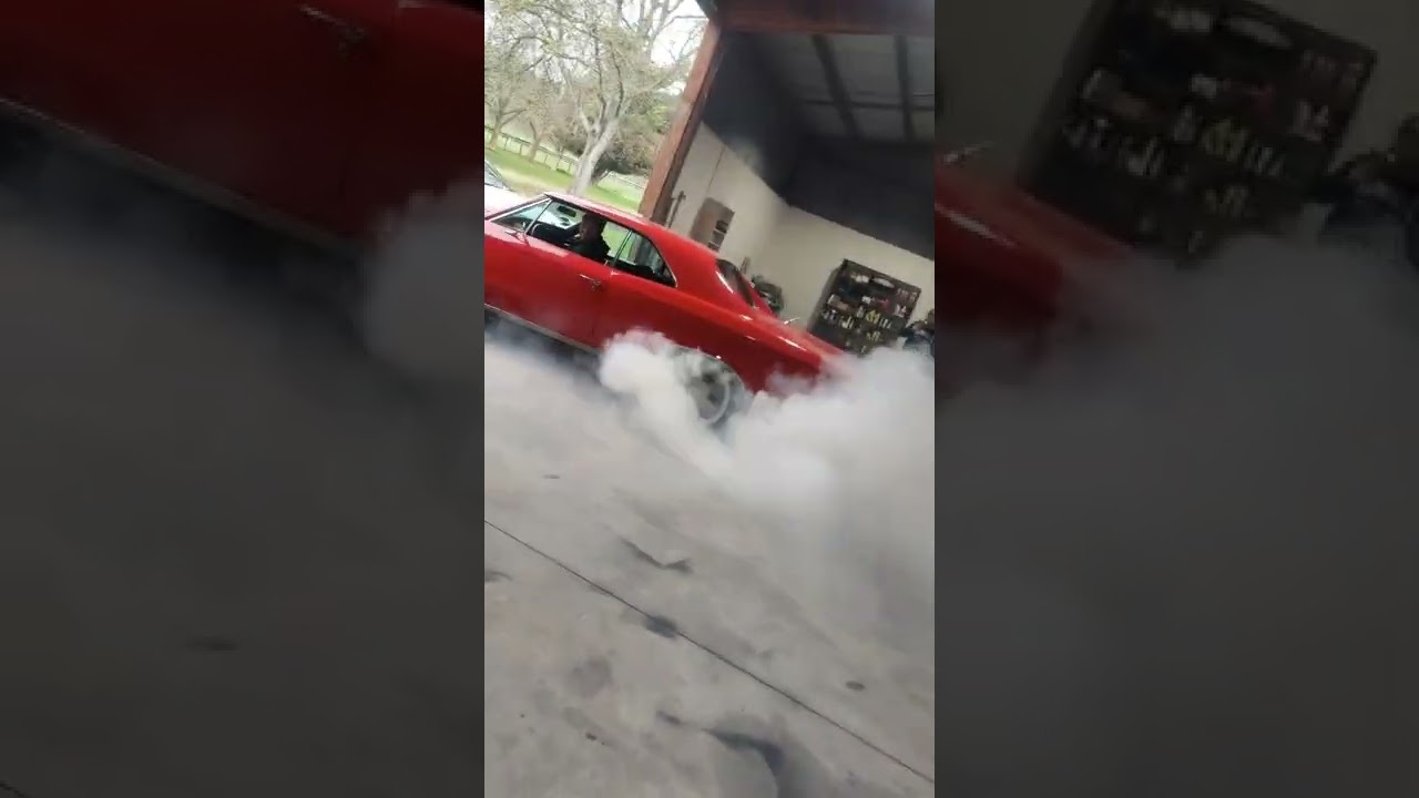 1967 Chevelle SS BIG BLOCK SHED BURNOUT