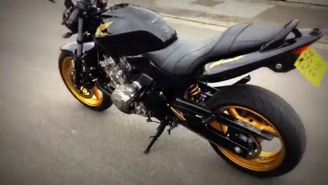 Honda Hornet 600 Black/Gold