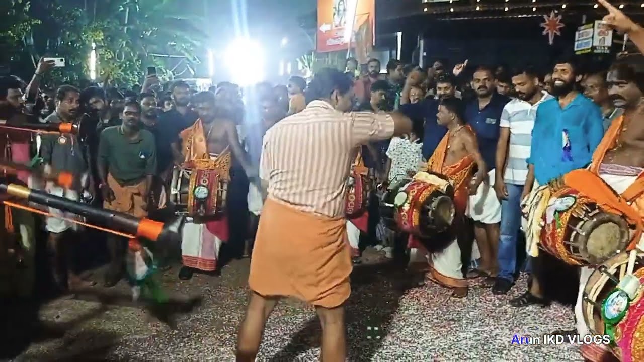 ദേവദൂതർ പാടി Devadoothar Paadi song | Anapara Brothers | Mundathikode Vavu   24/10/2022