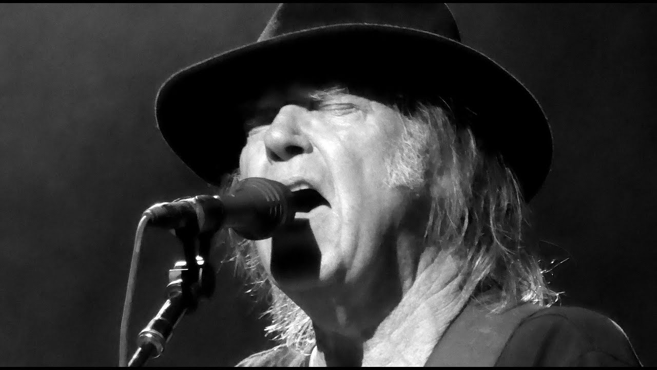 Neil Young & The Promise Of The Real - 