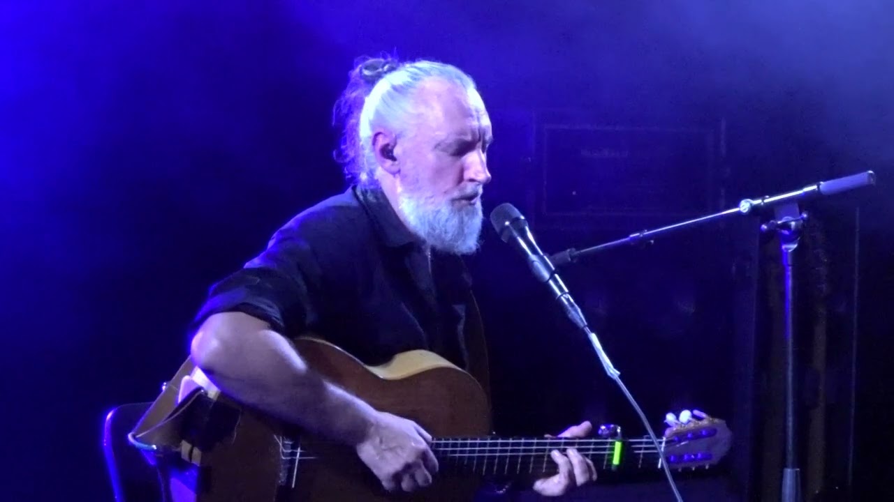 Fink - Walking In The Sun (IIUII) (Live solo acoustic) Paris, Le Trabendo 22/10/2024