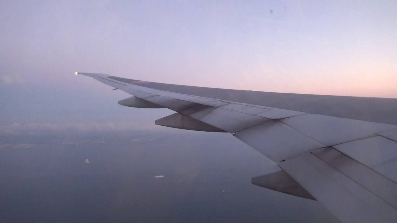 ANA Boeing 777-300ER Flight 105 Early Morning Landing at Tokyo Haneda
