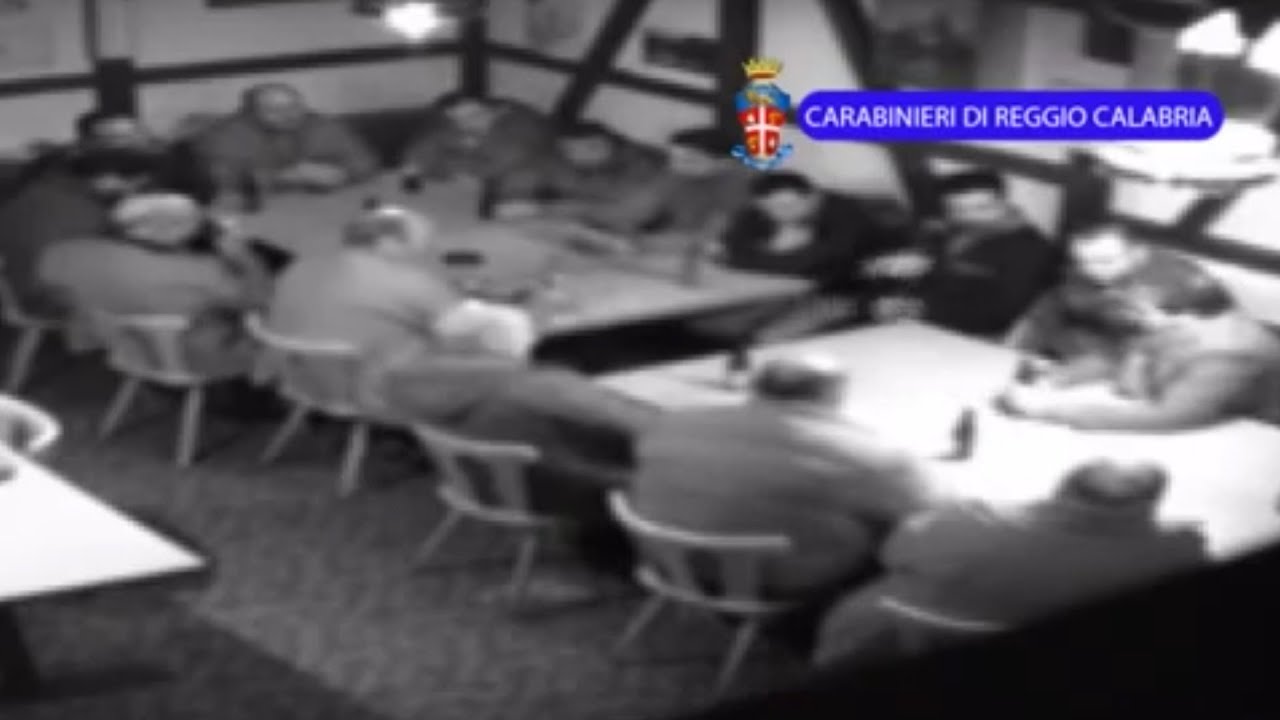 Mafia from Calabria filmed in Godfather-style meeting in Switzerland