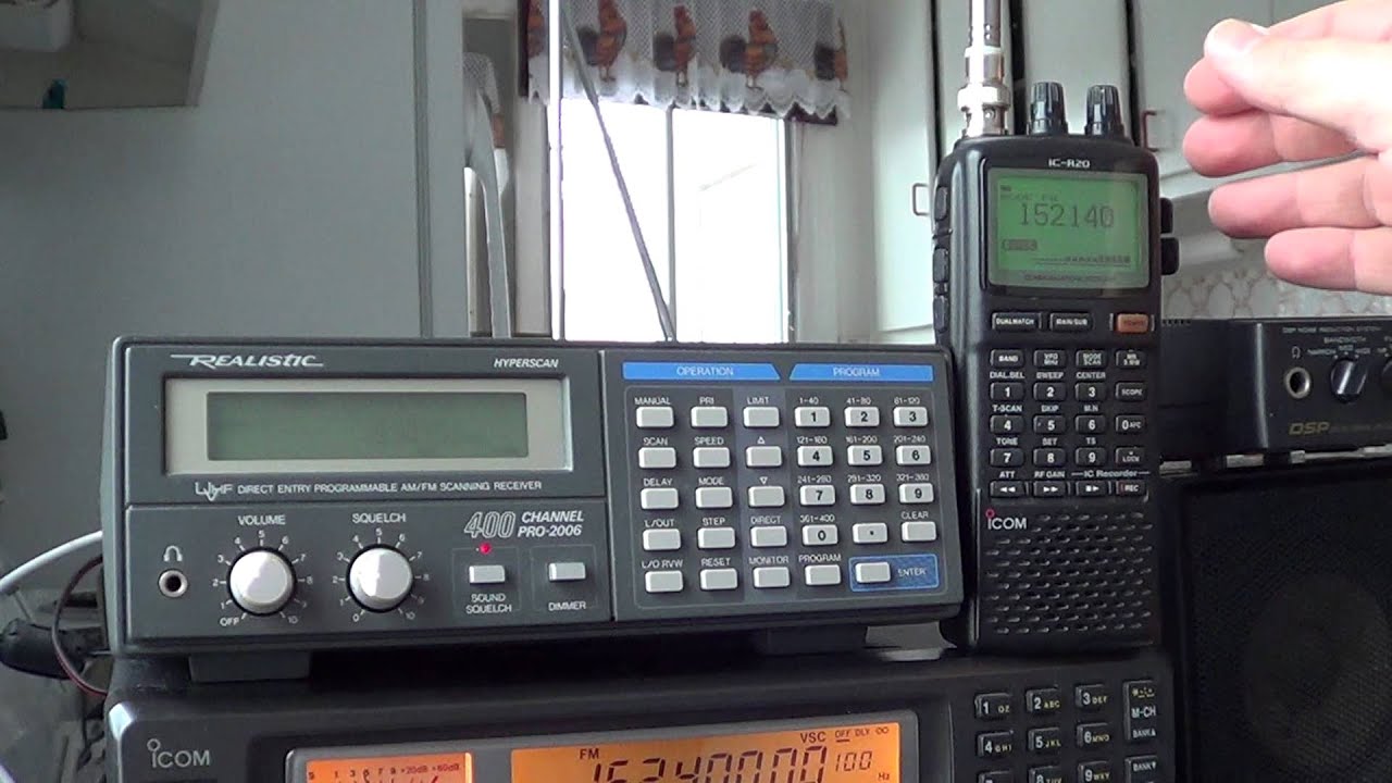 Realistic PRO-2006 VS Icom IC R20 on VHF