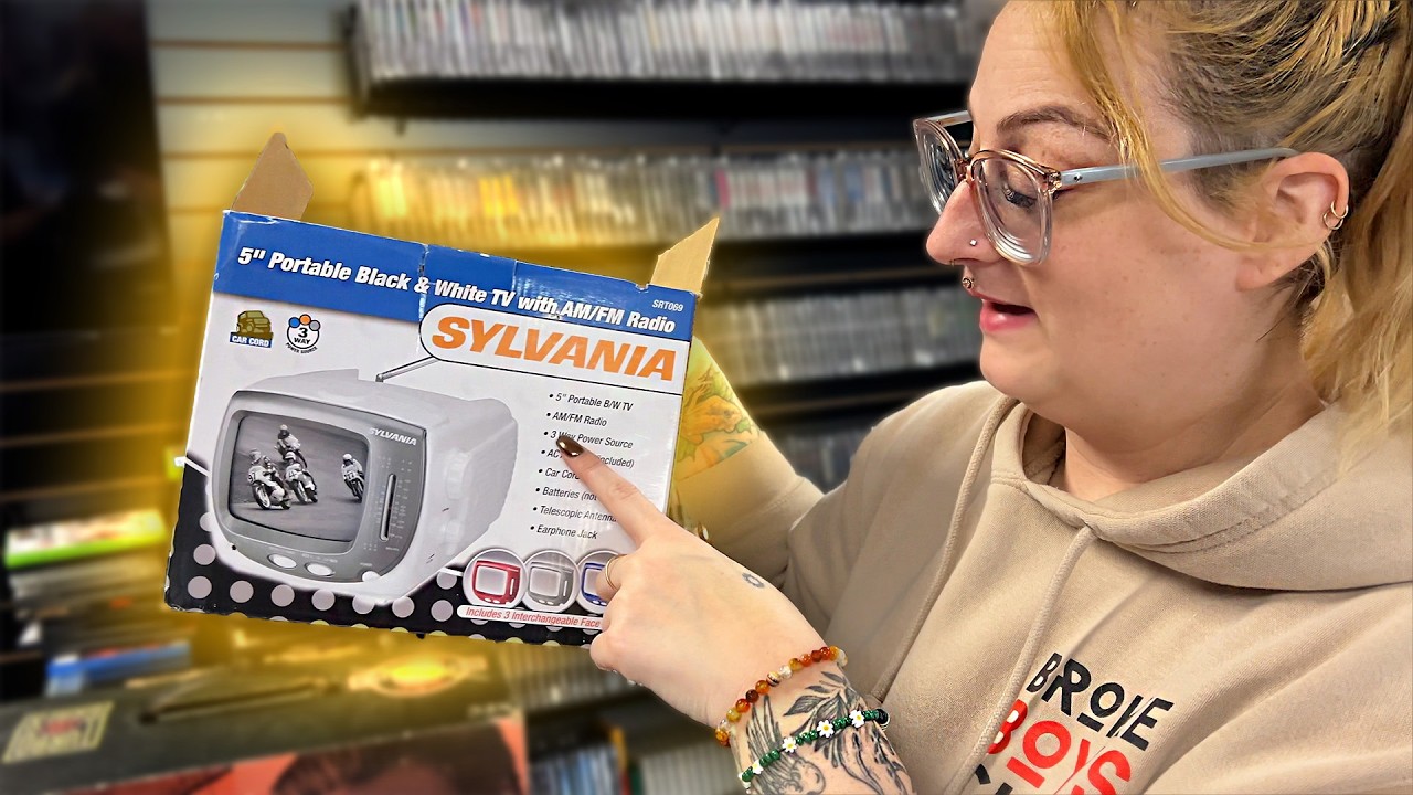You Don't See Retro Mini-TV's Like This Often!