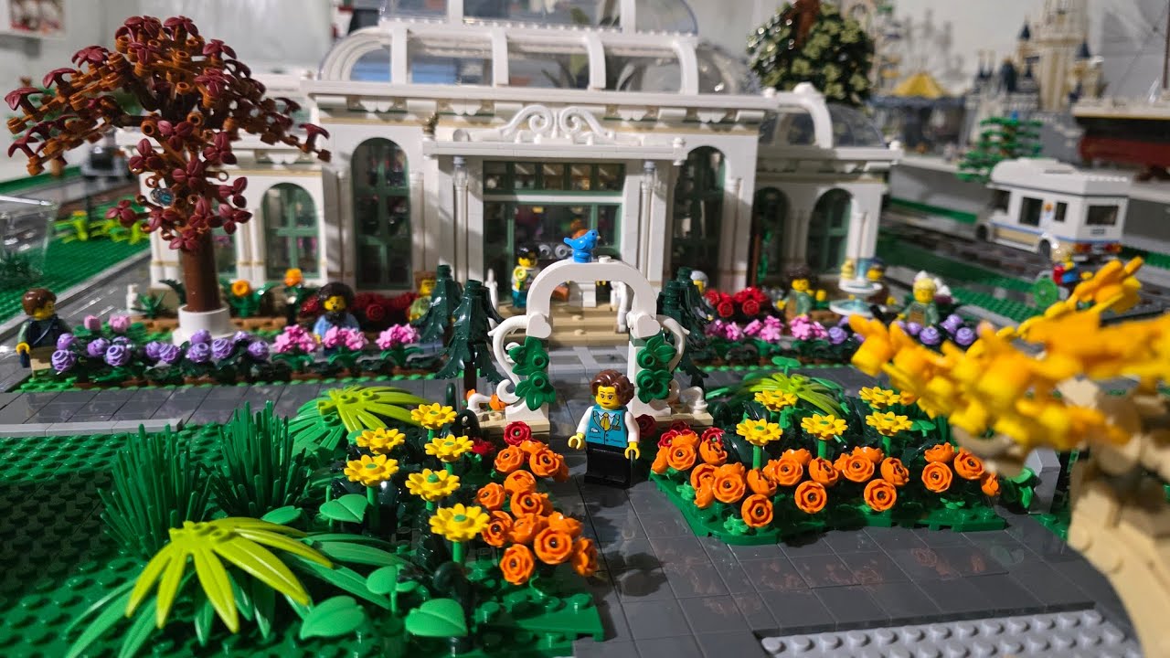 Цветы из конструктора Lego для ботанического сада и других проектов.