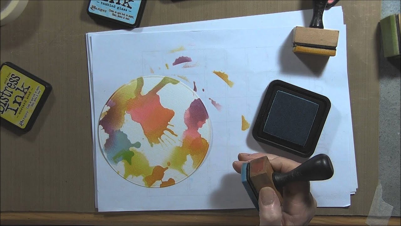 Stencils & Distress Inks with Eileen