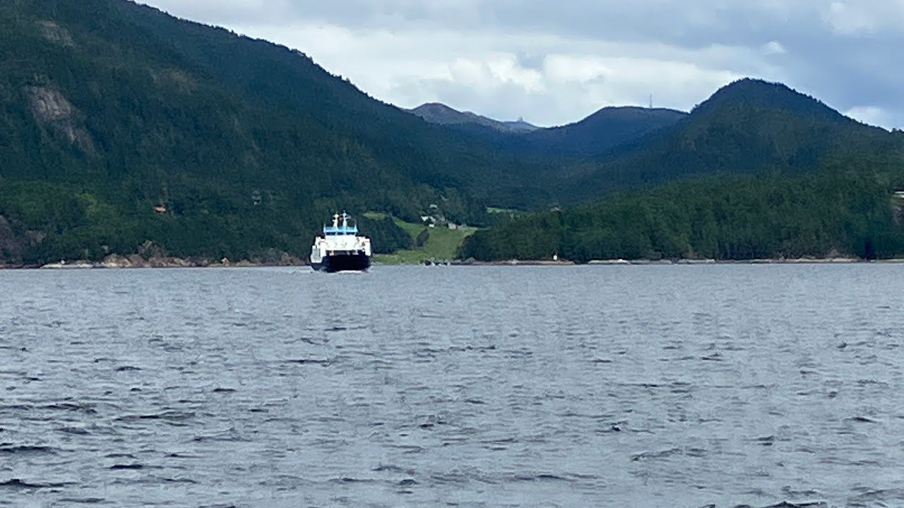M/F Ivar aasen