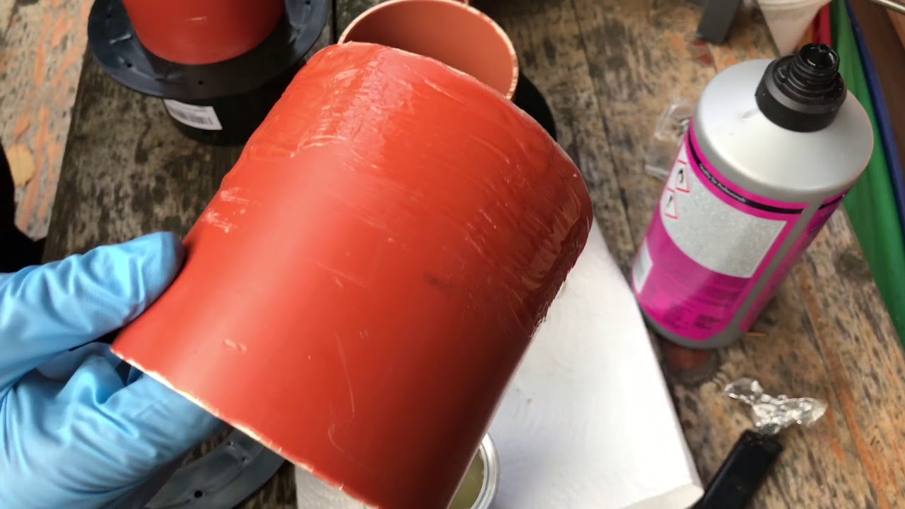 Einbau von PVC Flanschen / Tankdurchführung in eine KG Teichrohrleitung mit PVC-U Kleber Tangit