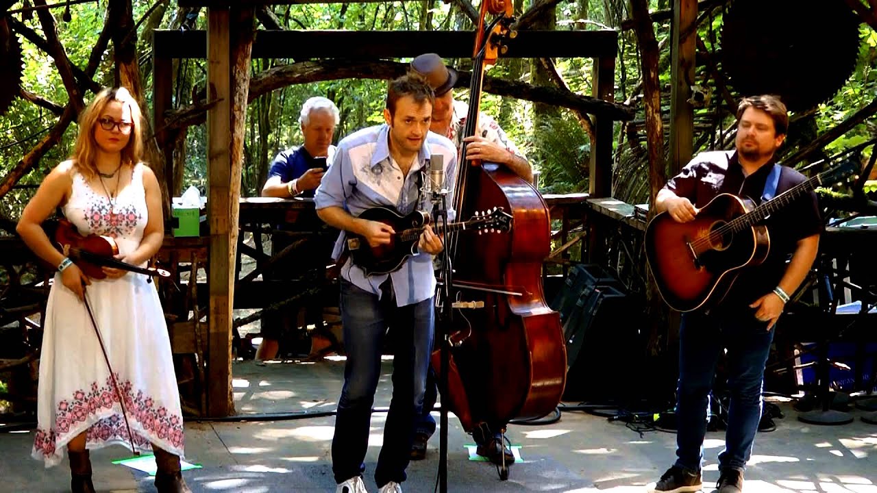 01 Nickel Creek 2014-08-02 Helena