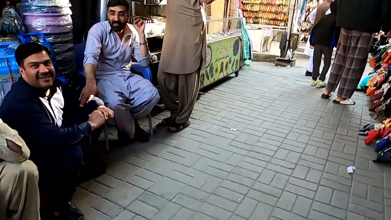 What Does a Store Look Like in Islamabad,  Pakistan?