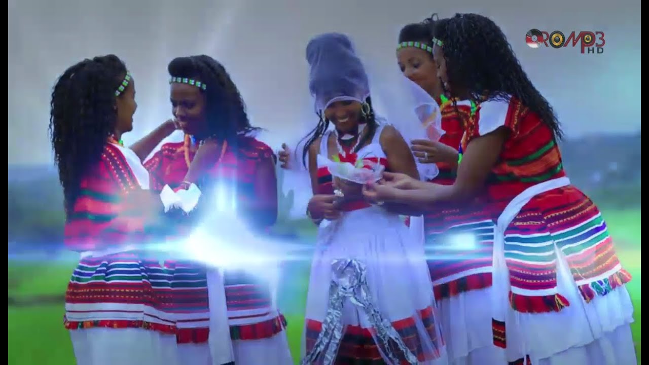 Loomolaa fi Nabiyyuu: Garoo Tiyya (Oromo Music) - HD