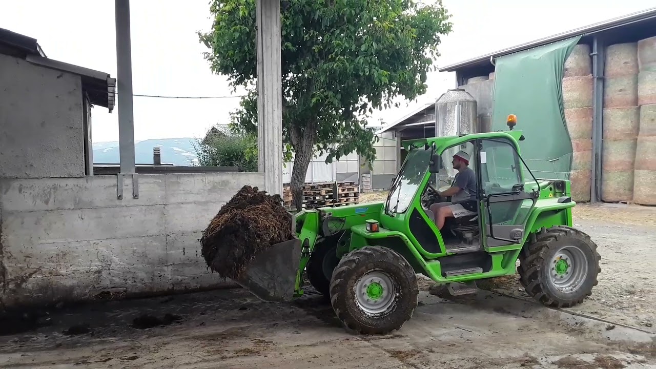 Spargimento letame : Deutz-Fahr 6215 ttv - FiatHitachi 130.3 - Bernabei - Merlo | by AGRI LOTTA