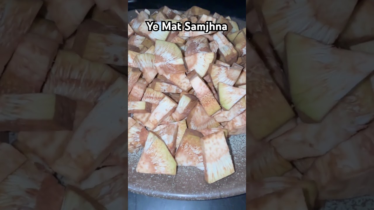 Social media pe video banati hi #nehakitchen222 #cooking #ytshorts