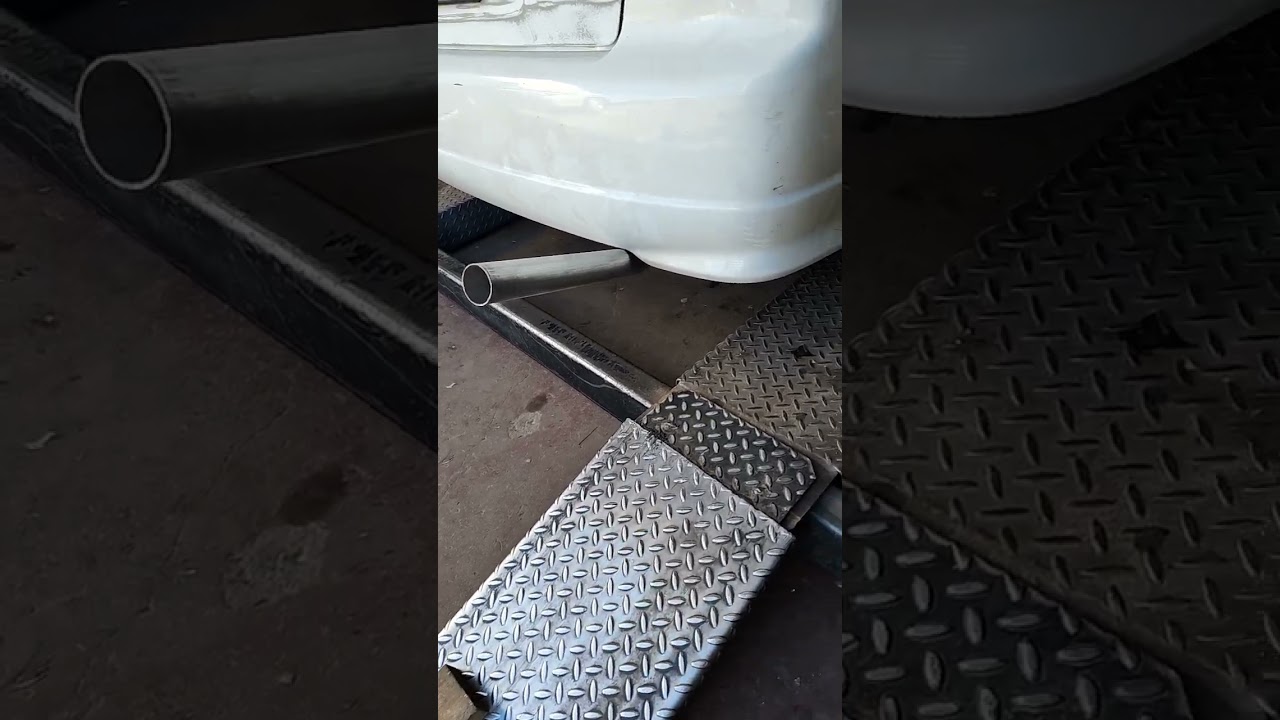 97 honda civic got a muffler delete .          #phxmuffler #phxmufflers #muffler #delete
