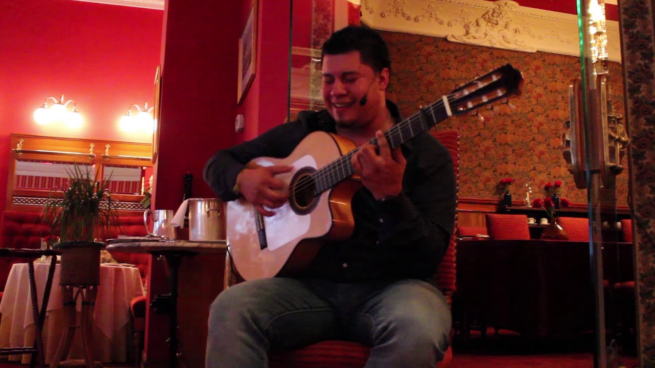 Flamenco night at Taberna del Alabardero DC