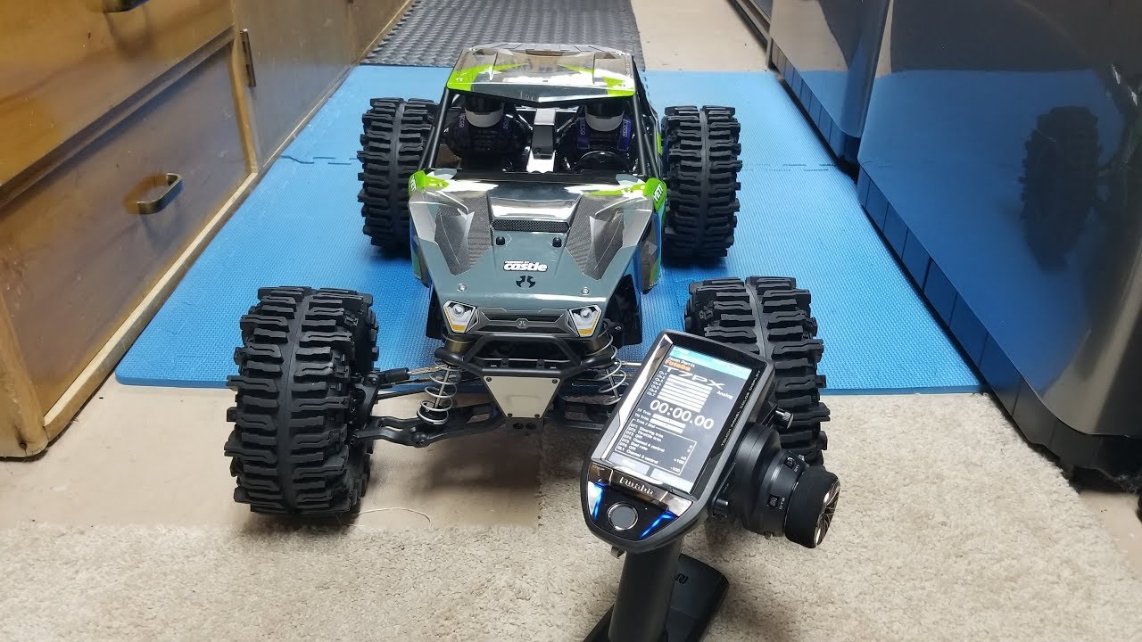 Futaba 7px & Castle Mamba Monster X w/drag break