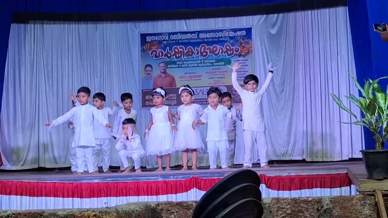  Prathiba anganvadi welcome dance 💃 #cute babies#firststageperformance#@worldofvennila 💕