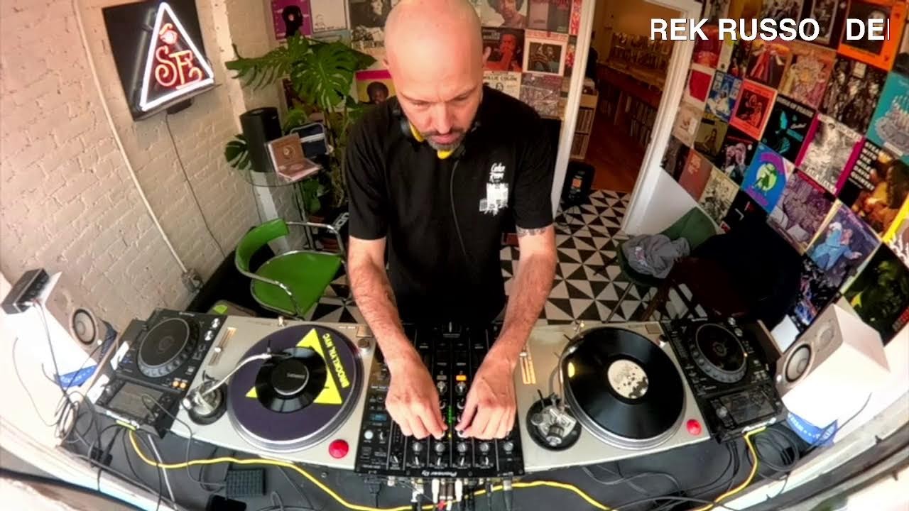 SE RADIO - DEREK RUSSO