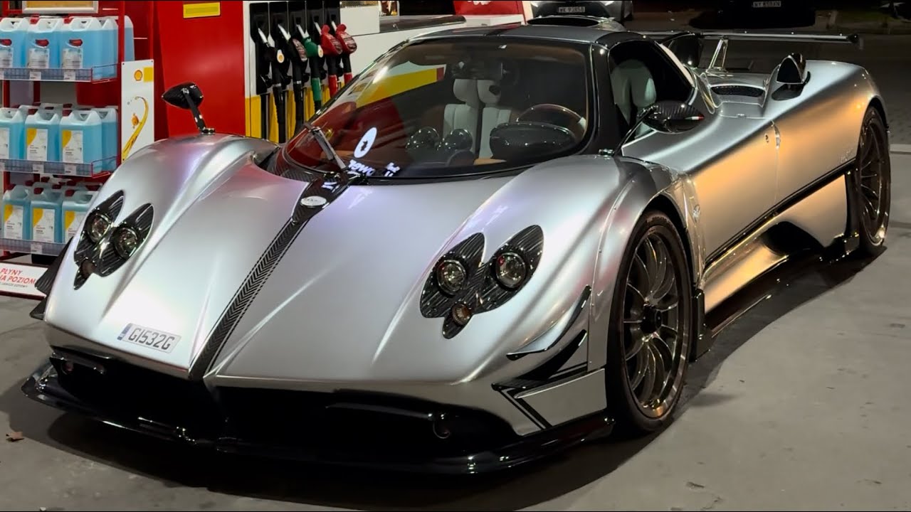 Warszawa wstaje z kolan - Bugatti Veyron zabawia dzieci i młodzież