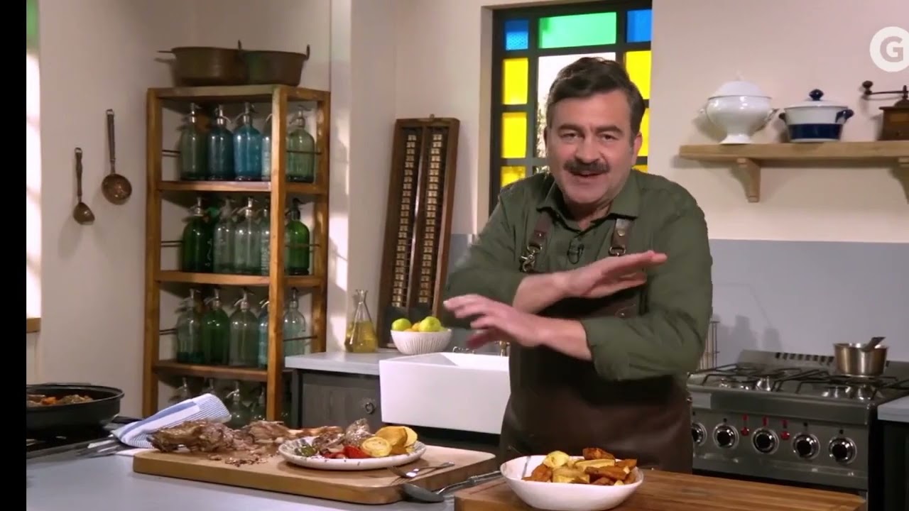 Hecho en casa T02E19 (Diego Gera) - Chivito al disco & Bondiola a la cerveza, con repollitos y uvas.