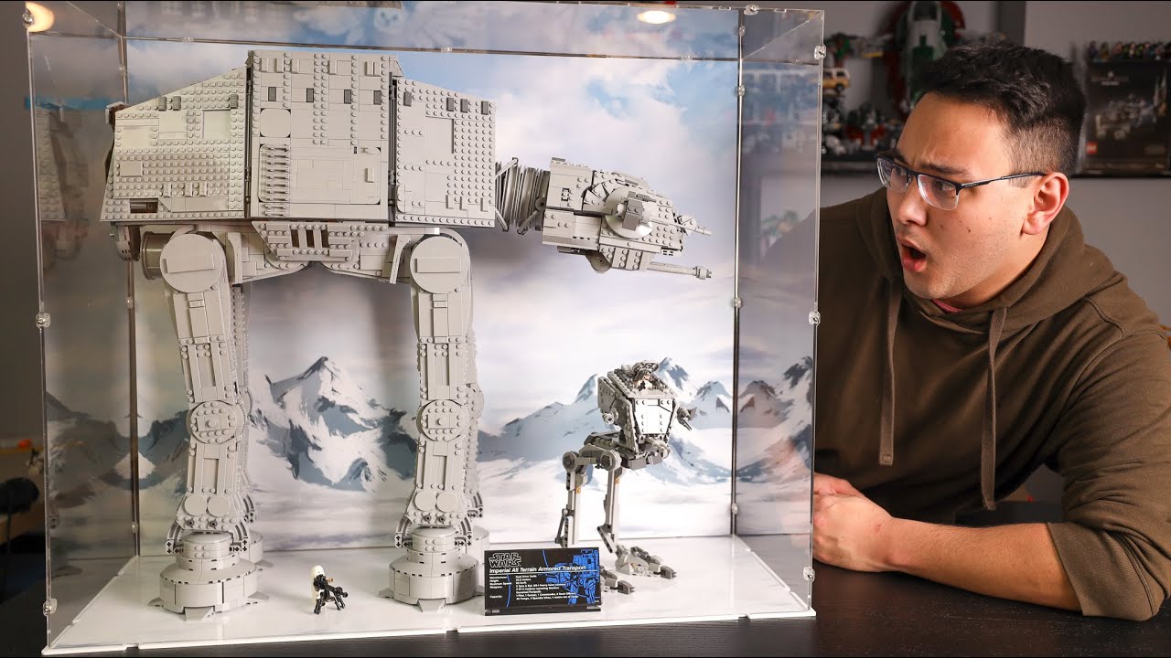 The ULTIMATE LEGO Star Wars UCS AT-AT Hoth-Themed Display | iDisplayit REVIEW