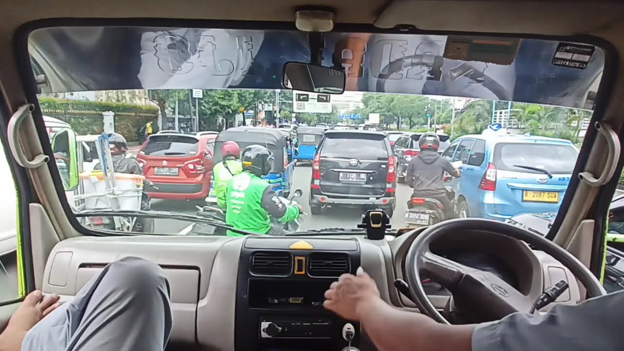 Part:001 //🚛🚗🚗  Perjalanan Melintas Jln Veteran Jakarta pusat @Elyef01 