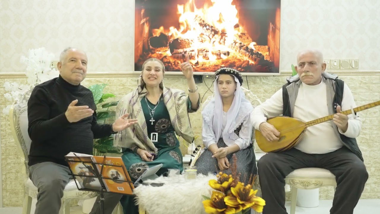 Kasım Koç Show - Roj Kobani & Elma Kobani & Nısredin Bave Mıhemed قاسم قوج شوو نوصايبين قوج مزيك