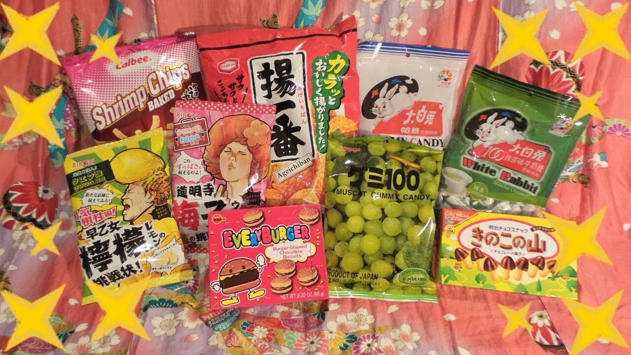 😲 Trying EXTREMELY SOUR Japanese candy 😲 & Weird Japanese snacks😄
