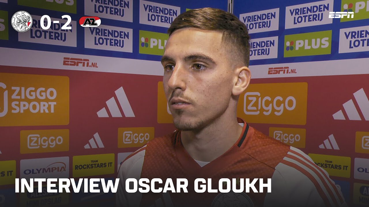 Oscar Gloukh niet blij met wissel: ”Iedere speler wil blijven staan