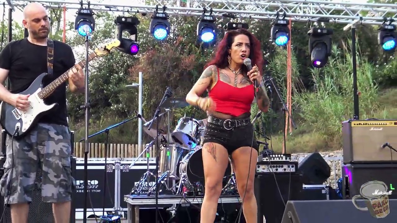 Cynta Ayslante: Y Si Fueras Tú (Esplurock 2024)