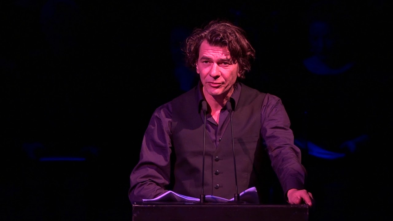 Dimitri Verhulst, fragment uit 'Pruimenpluk' - Saint Amour 2020