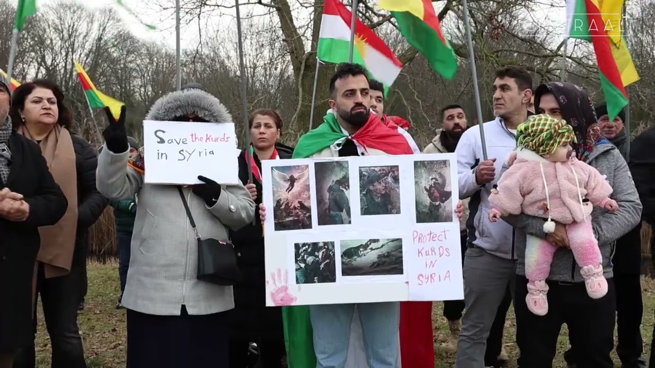 Koerden demonstreren bij Amerikaanse ambassade in Wassenaar