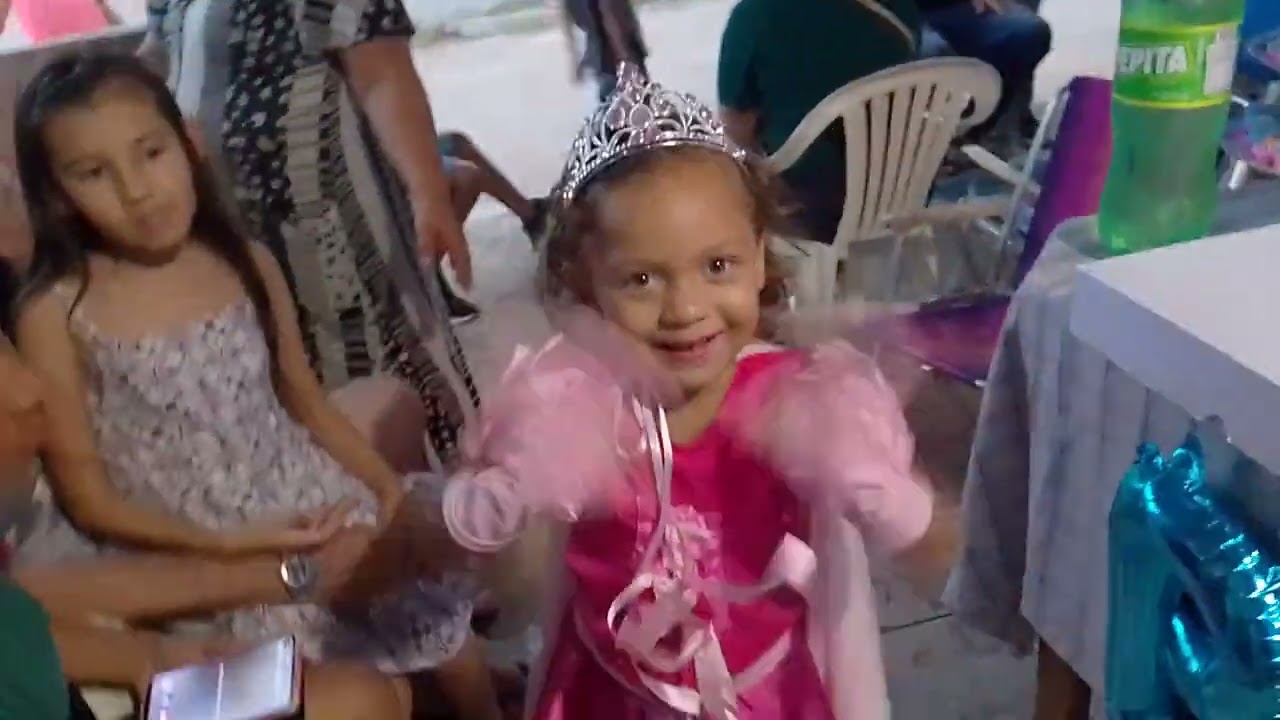 aniversário do meu neto e minha neta 