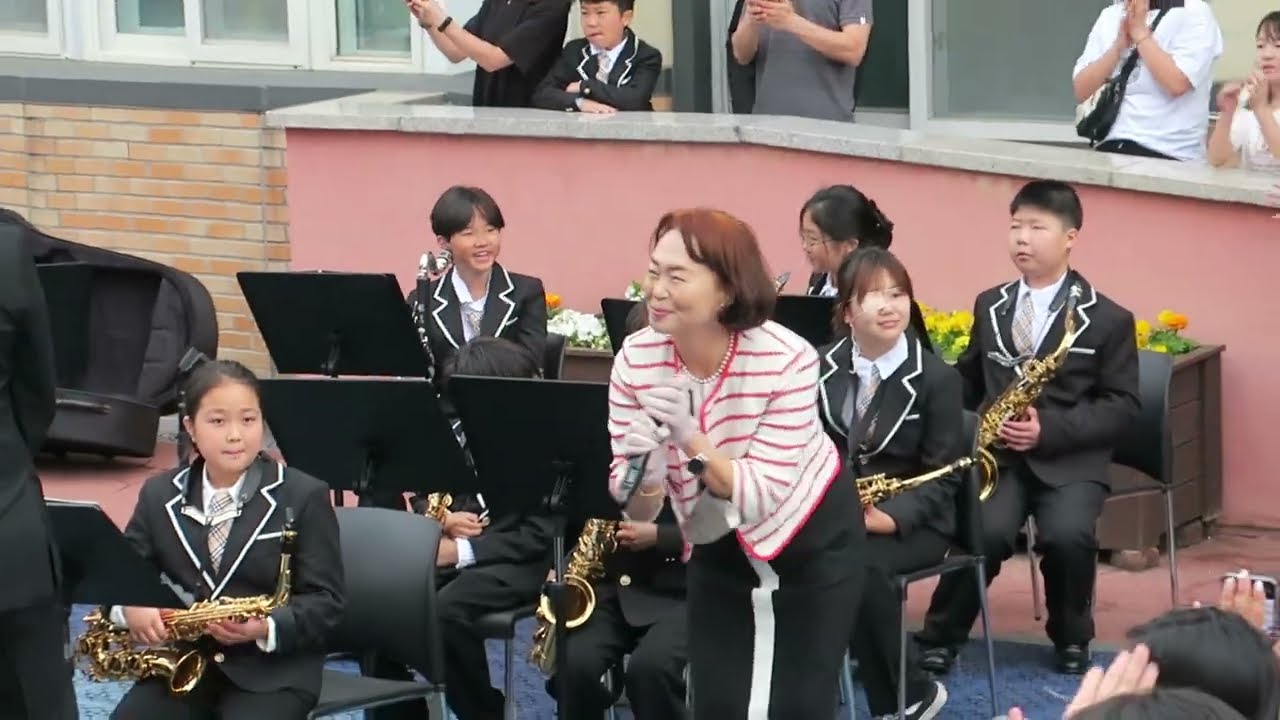 제주 인화초등학교, ‘아침등굣길 음악회’ 개최1