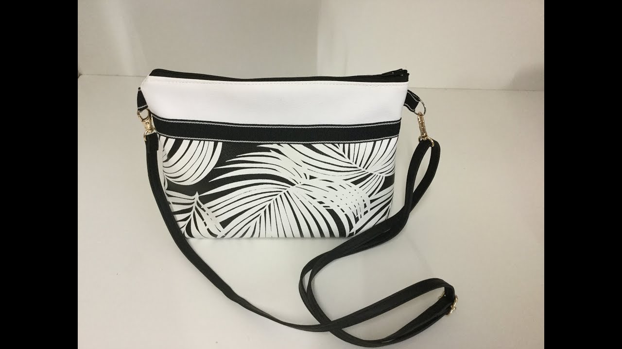 Coudre un petit sac à bandoulière en similicuir - Tuto Couture Madalena