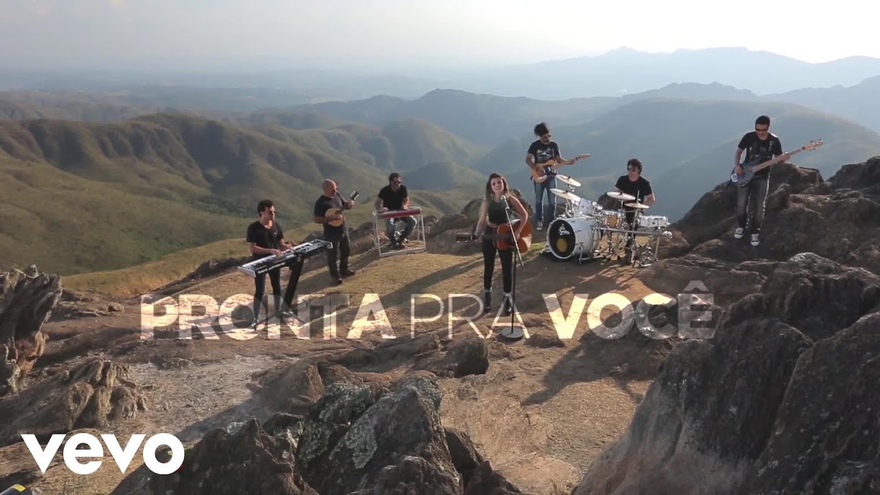 Paula Fernandes - Pronta Pra Voc&ecirc; (Lyric Video)