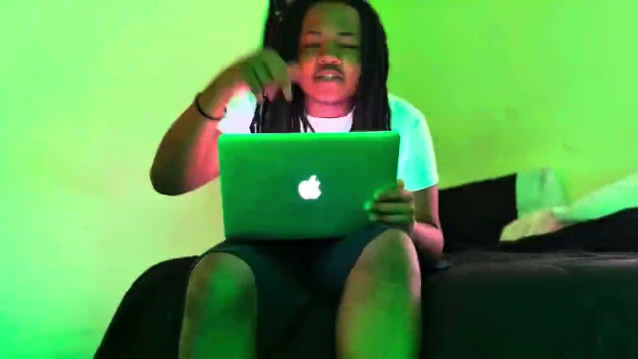 YNC Nardoo - Inna Crib' (Official Music Video)