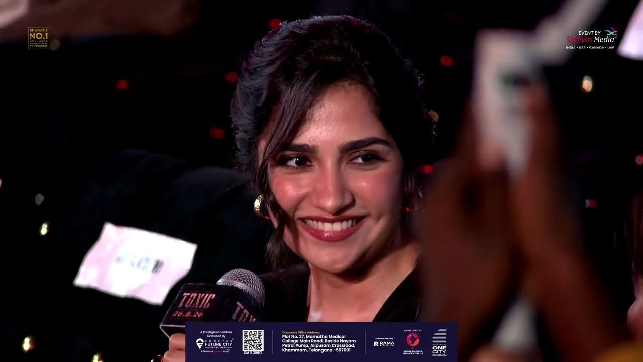 Anchor Interaction with Rukmini & Huma at TOXIC PRE RELEASE EVENT HYDERABAD | Shreyas Media